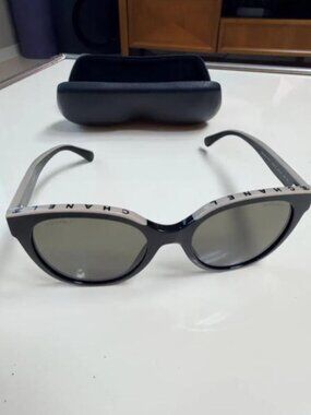 CHANEL Black Sunglasses